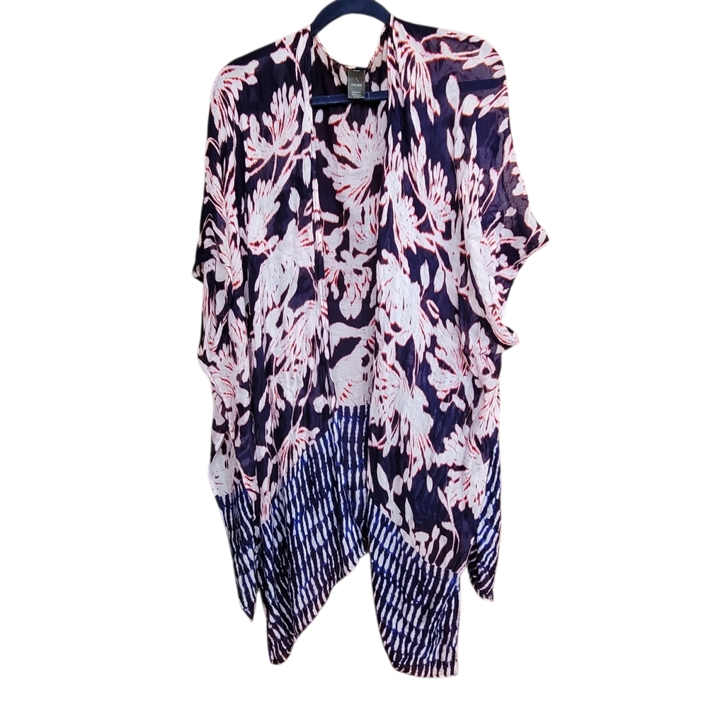 Mix it Duster Kimono Red White Blue Floral